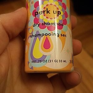 amika Makeup - Amika perk up dry shampoo amika Makeup - Amika perk up dry shampoo